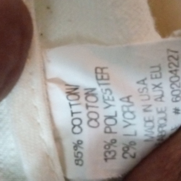 Theory  4 Pocket Capri Size 4 Cream with Tan trim  Preowned - Picture 10 of 13